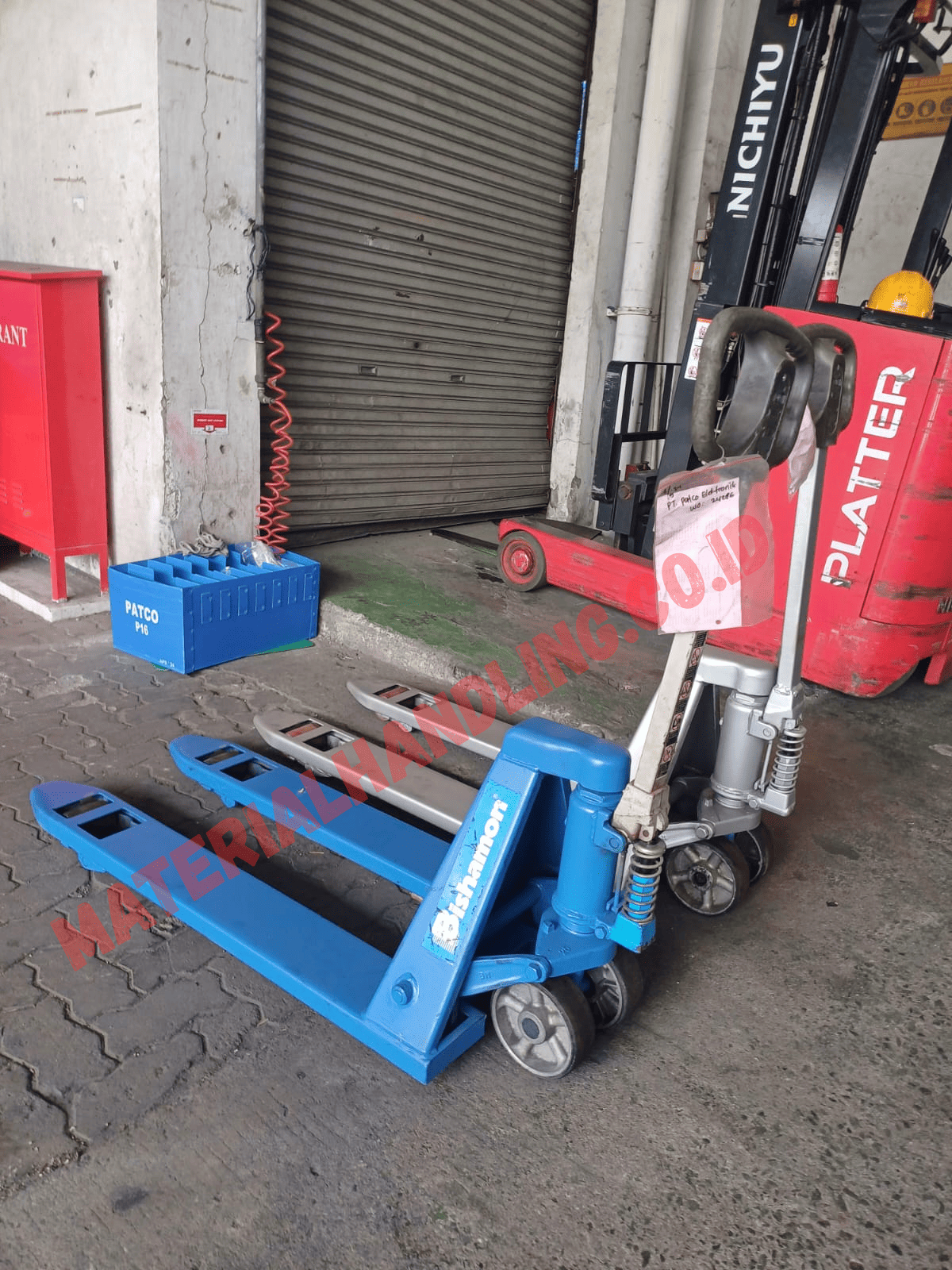 Service Hand Lift setelah pemberian nametag - material handling